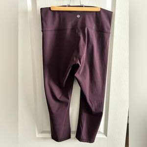 COPY - Lulemon Wunder Train High-Rise Tight 25" Colour Red Merlot